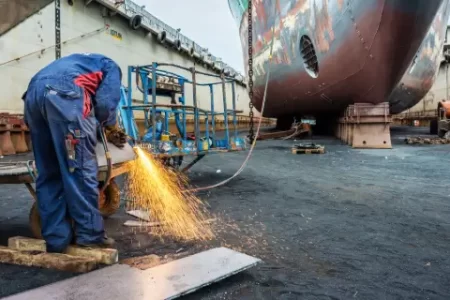 marine-repair-company